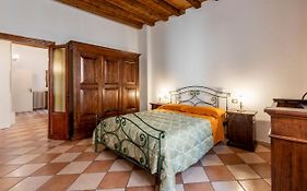 Italianflat - Al Teatro Romano